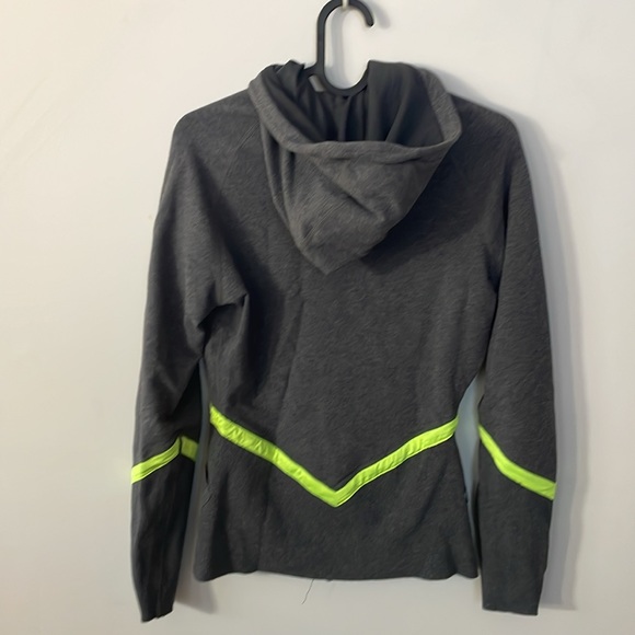 NWOT Nike Active Jacket - Picture 2 of 9